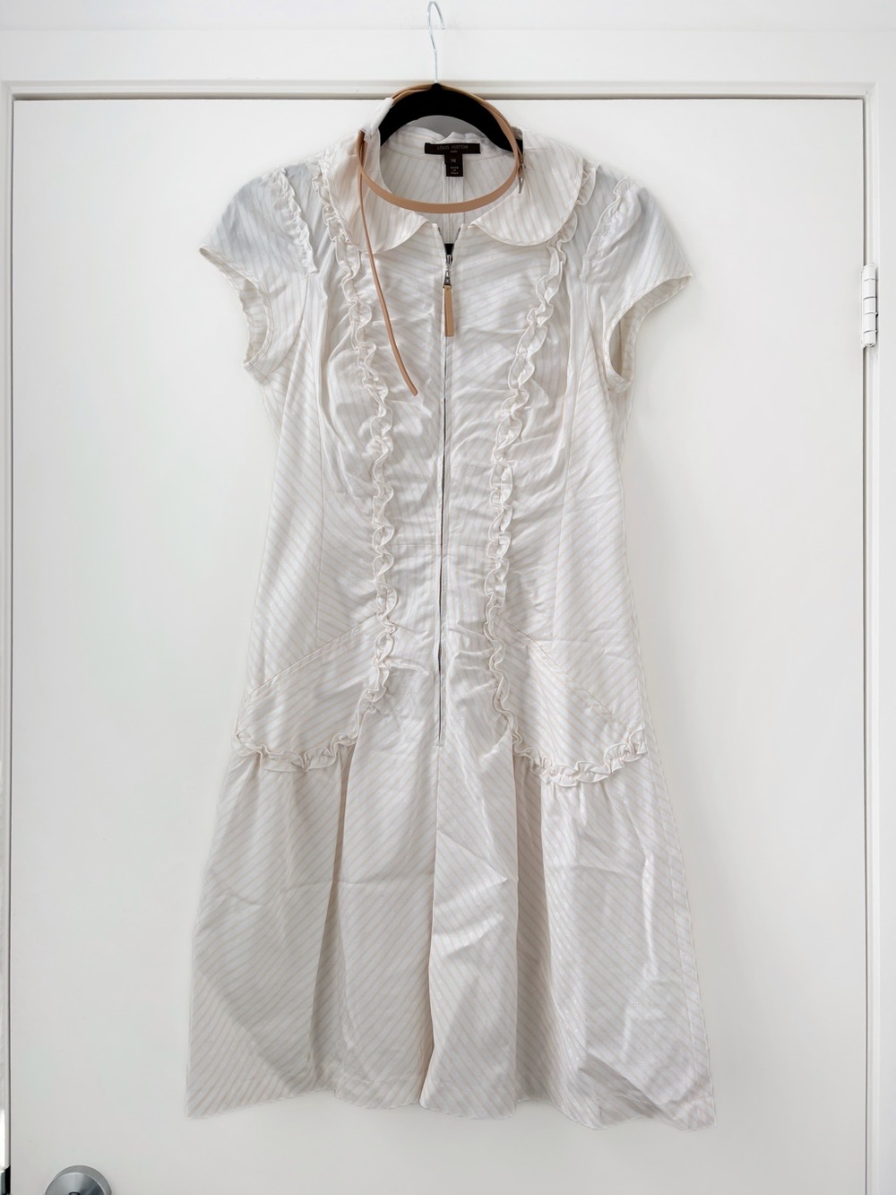 NWOT Louis Vuitton Eyelet Dress with Belt 38
